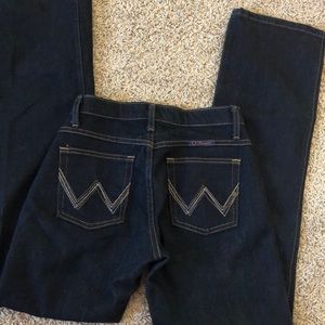 Q-baby wrangler jeans